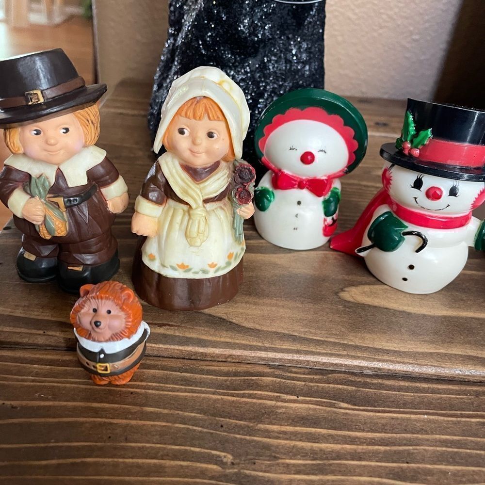 Hallmark Vintage Pilgrim and Snowmen Salt and Pepper Shakers